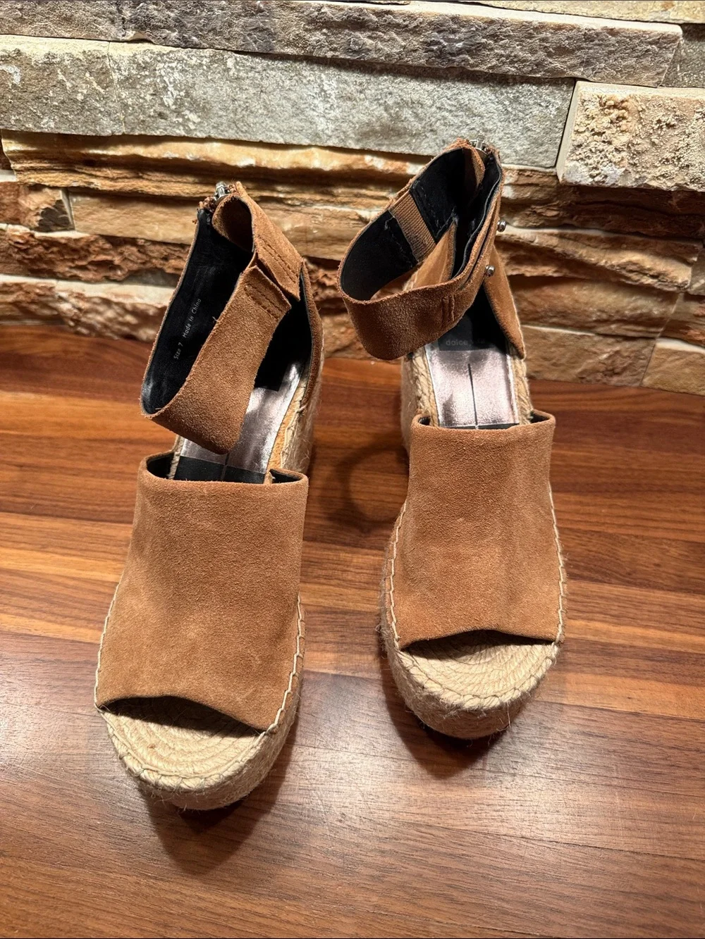 Dulce Vita womens brown